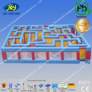 2014 Most funny Large Inflatable Maze for great fun